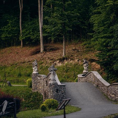 Voevodyno Resort Tur'ya Paseka エクステリア 写真
